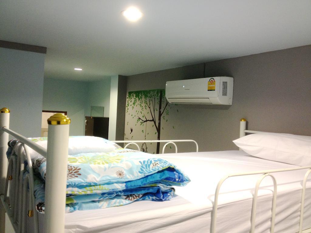 プーケット ブルー ホステル 部屋 写真
